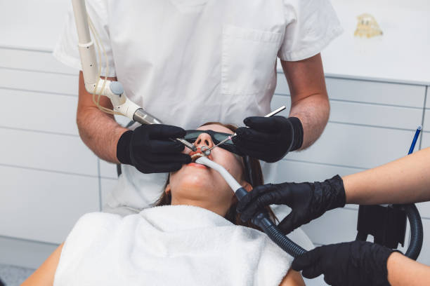 Best Emergency Tooth Extraction in Nett, MO